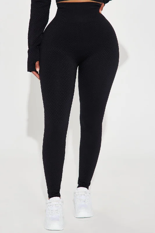 Good Form Textured Seamless Active Legging - Black