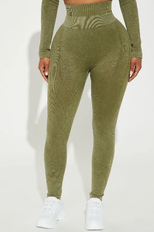 Keep The Flow Active Legging - Olive