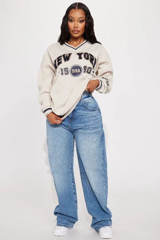 New York Varsity Sweatshirt - Oatmeal