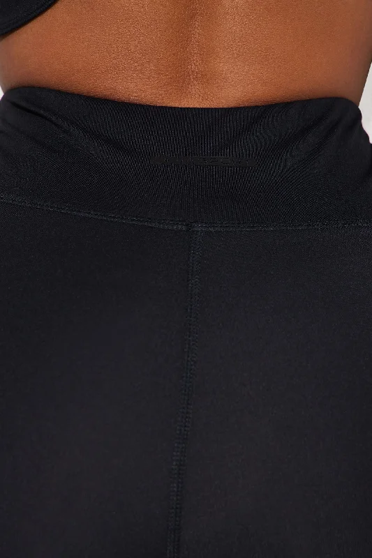 So Curvy Super Soft Yoga Pant - Black