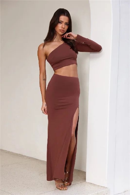 Amaze You One Shoulder Crop Top Chocolate