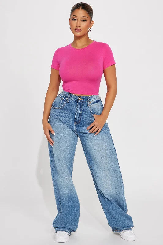 Anna Crew Neck Crop Top - Fuchsia