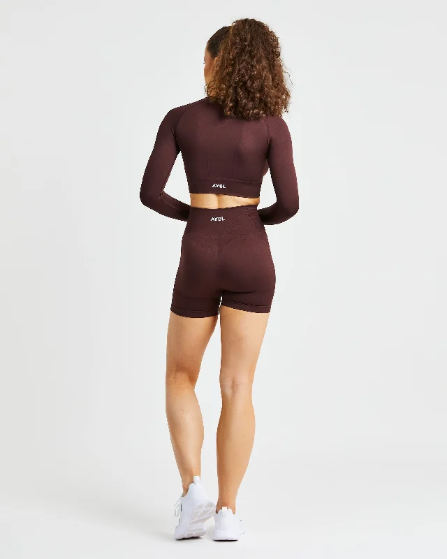 Balance V2 Seamless Long Sleeve Crop Top - Chocolate Brown