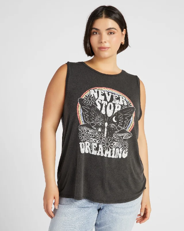 Plus Size Never Stop Dreaming Graphic Tank