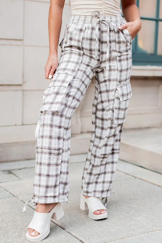 When In London Plaid Cargo Pants (Ivory/Brown)