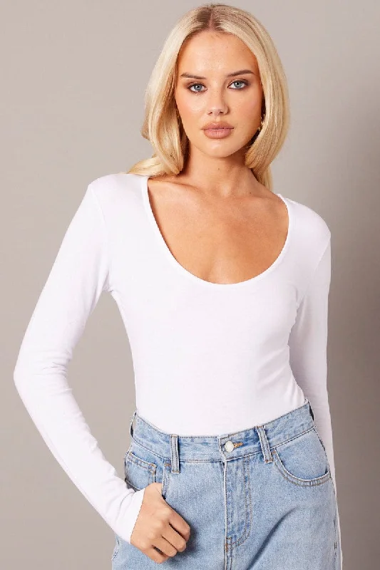 White Top Long Sleeve Scoop Neck