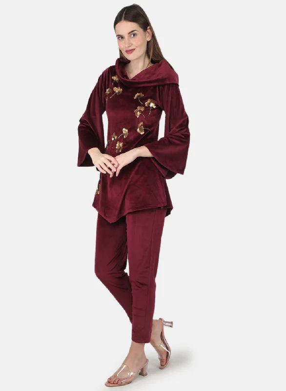 Women Maroon Self design CoordiNAte Set