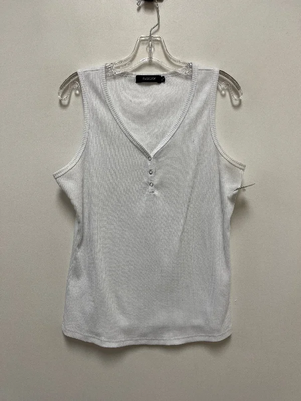 Top Sleeveless By Clothes Mentor In White, Size: L